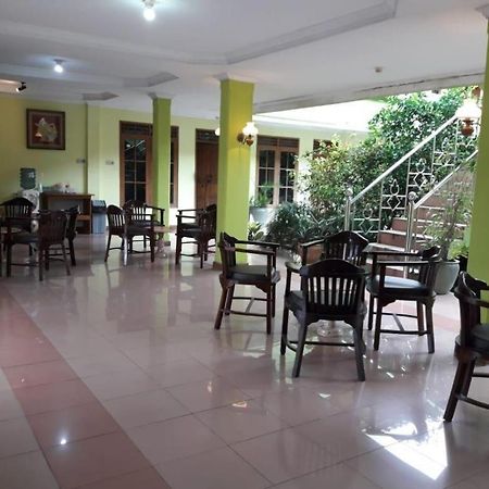 Hotel Puri Ageng Джок'якарта Екстер'єр фото